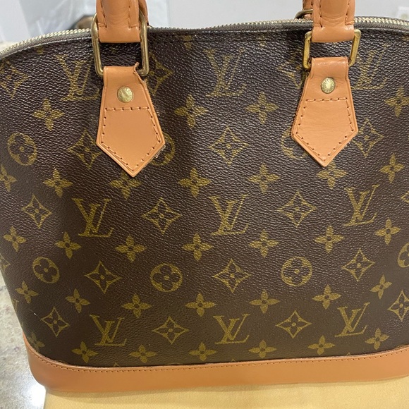 Louis Vuitton Alma SOLD - Picture 11 of 15